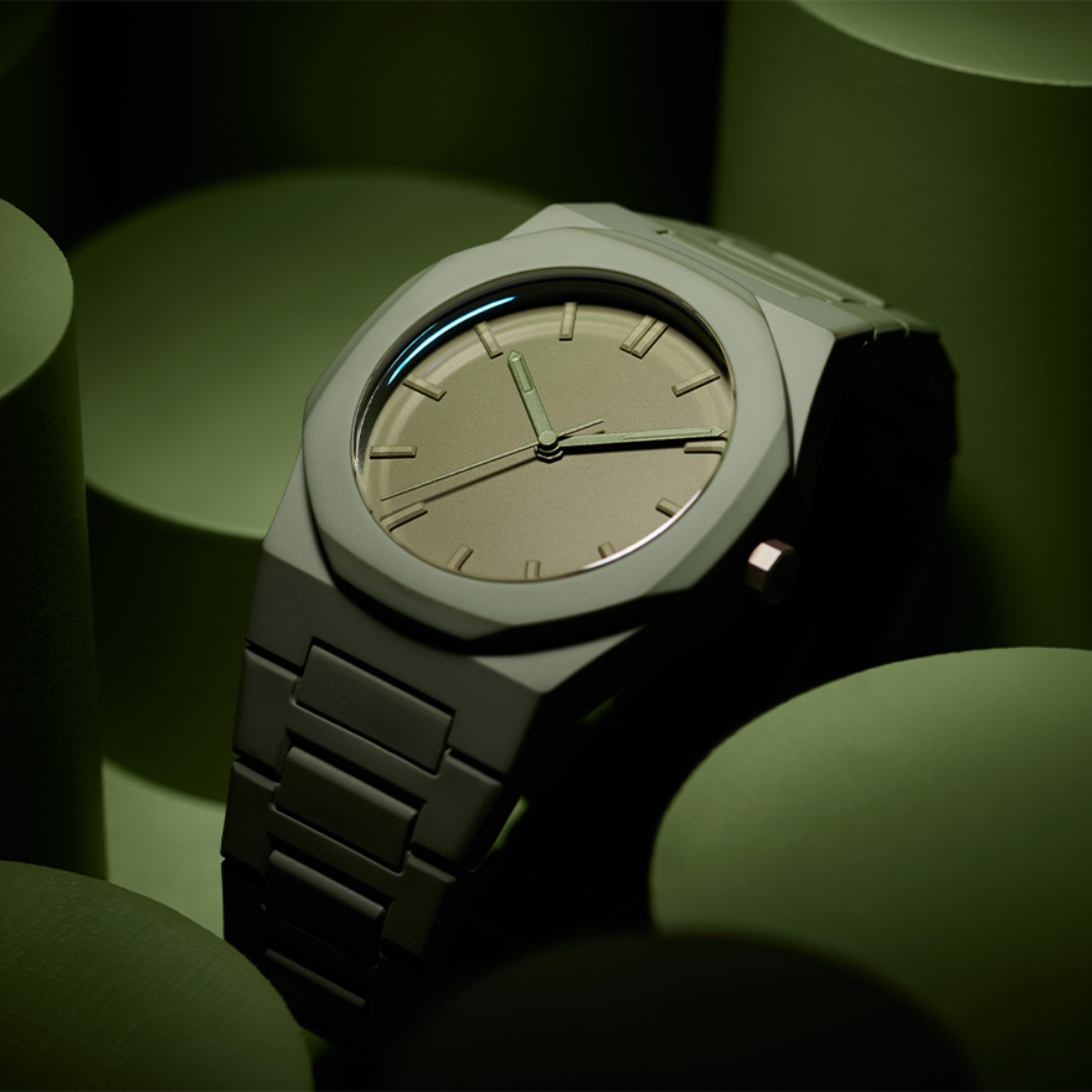 Phantom Oliva Uhr