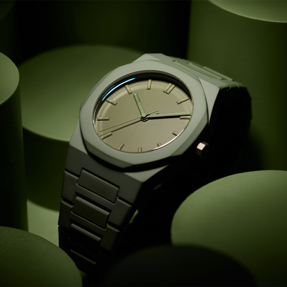 Phantom Oliva Uhr
